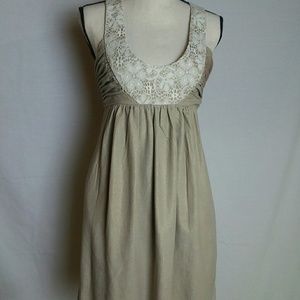 Molly New York Tan Beige dress size 4